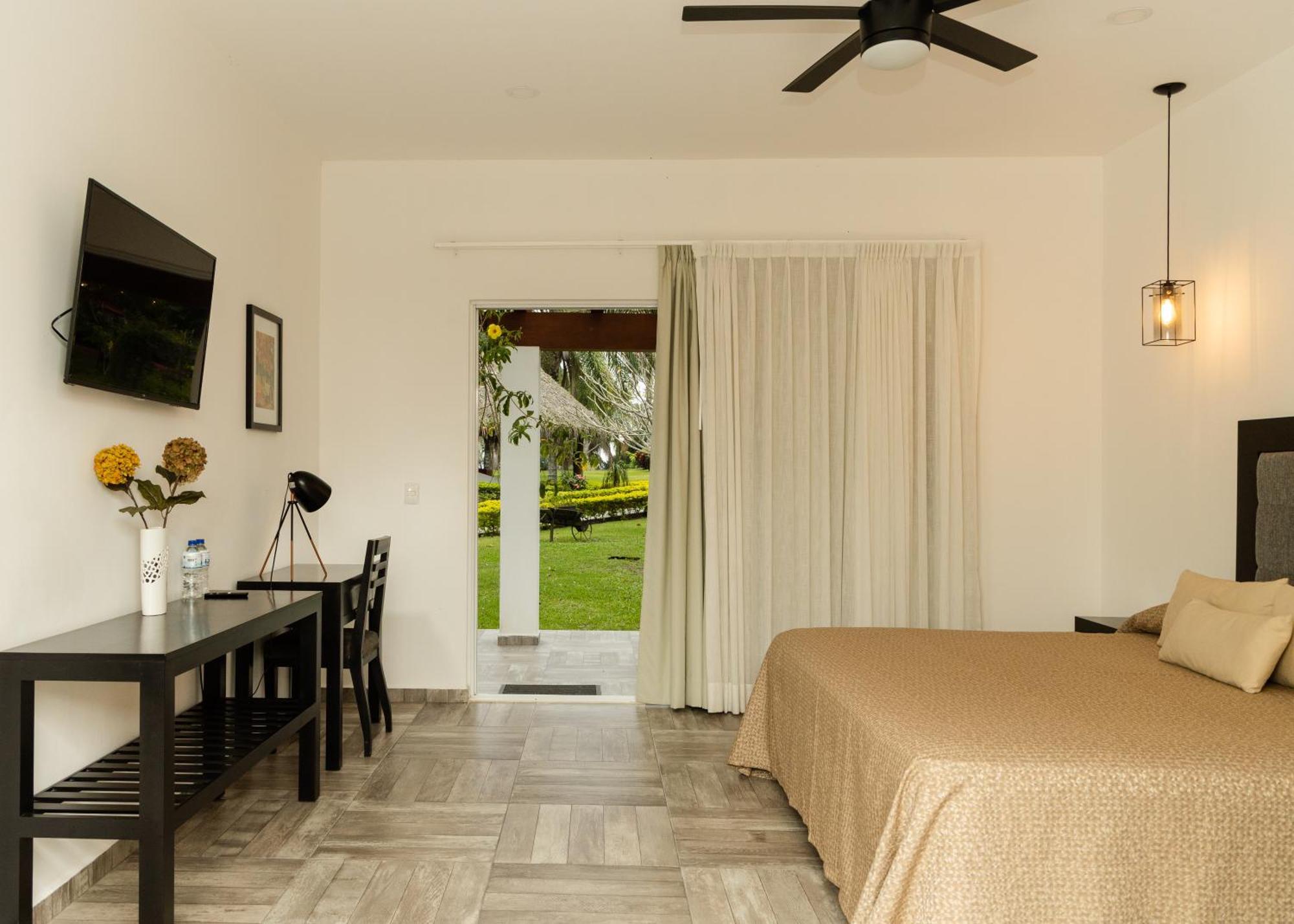 Finca Garullo Hotel Boutique ซาน ราฟาเอล ภายนอก รูปภาพ